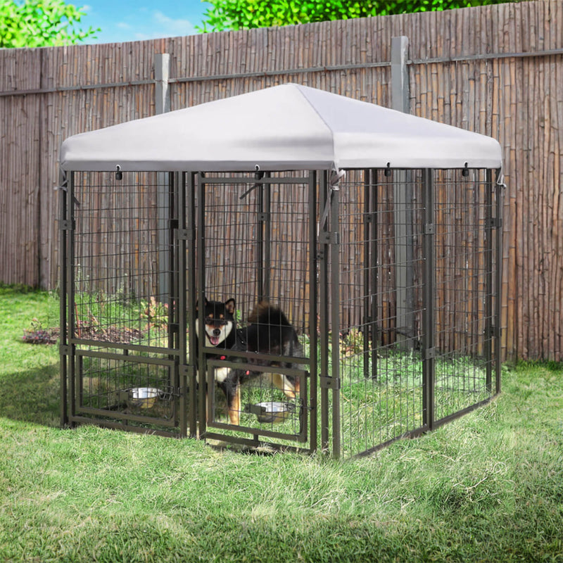 4.5x4.5 dog fence with roof